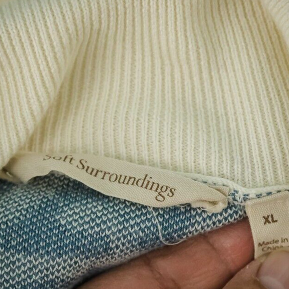 Soft Surroundings Size XL Leone Jacquard Cheetah Animal Print Turtleneck Sweater - Picture 3 of 5